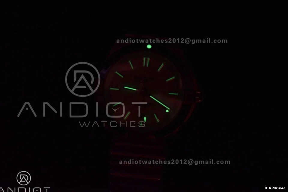 Black 1:1 UrbanStyle Factory Best Dial SS Bracelet GMT Breitling 530 Automatic On 40mm BLS A Chronomat Edition 1104